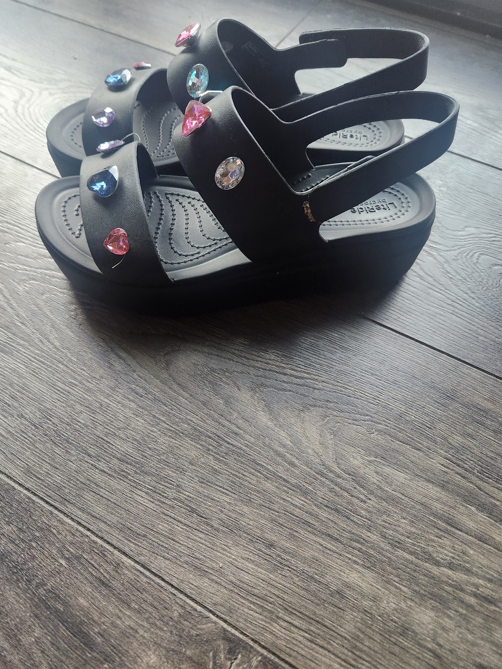 CROCS Black Brooklyn Sandal